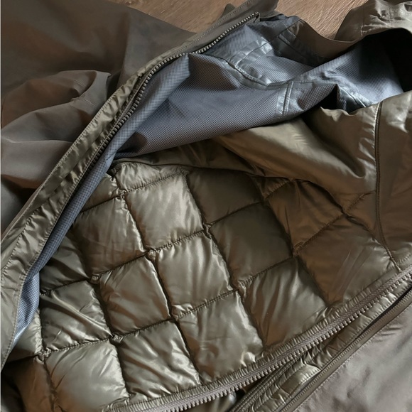 Men’s Jacket 2 in 1 (Northface) size medium - Picture 7 of 11